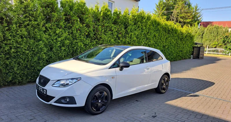 seat ibiza Seat Ibiza cena 17900 przebieg: 141663, rok produkcji 2011 z Witkowo